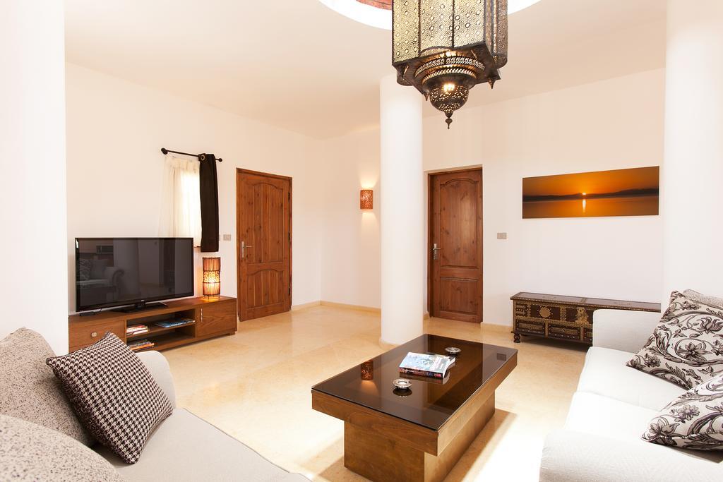 Red Rock Apartments Dahab Room photo